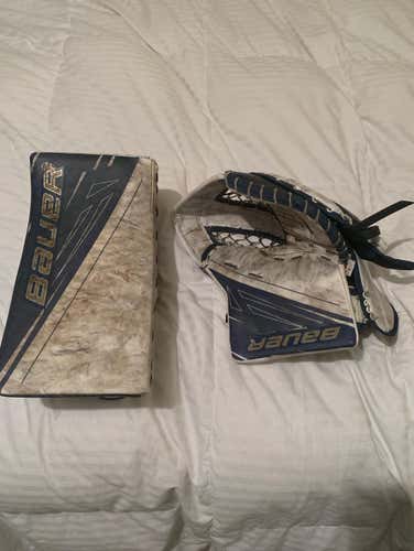 BAUER 1S GLOVE AND BLCOKER