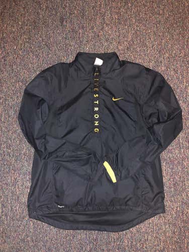 Nike Dri-fit Livestrong HalfZip