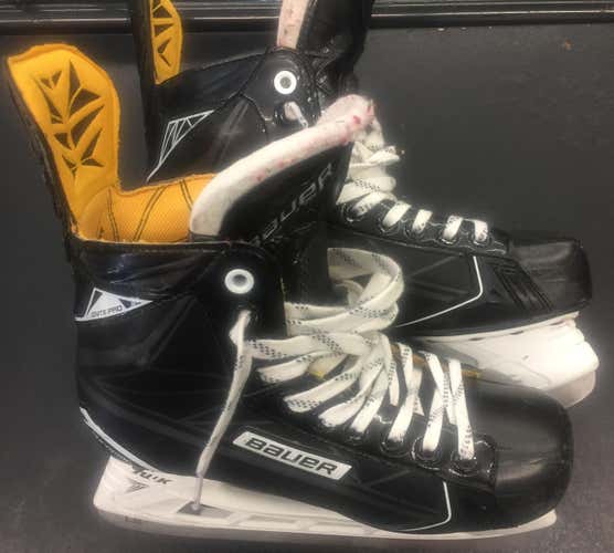 Bauer Supreme Ignite Pro Skates Sz 6