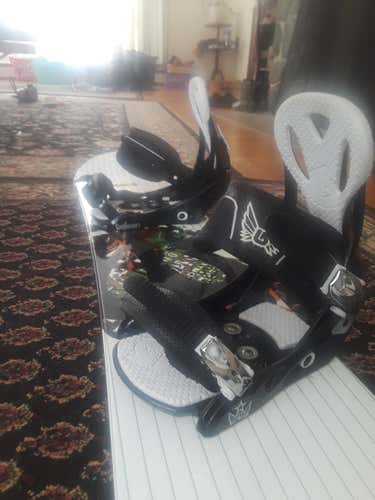 Morrow Burton snow board