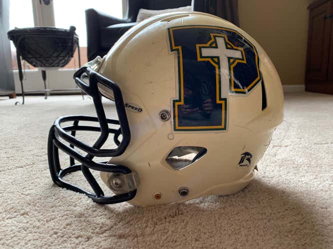 Used Riddell Revolution Speed Size Medium