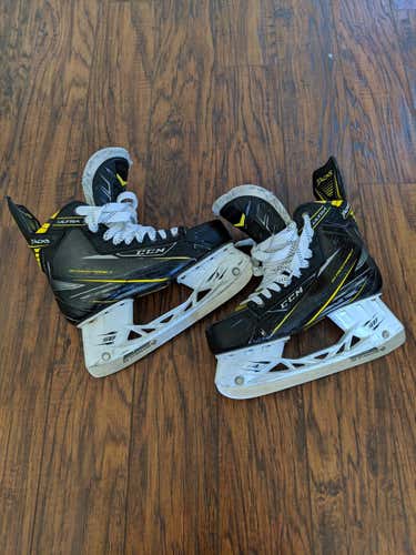 CCM Ultra Tacks Skates Senior Size 8