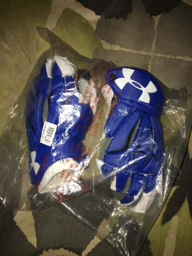 New Under Armour Command Pro 2 Goalie Gloves