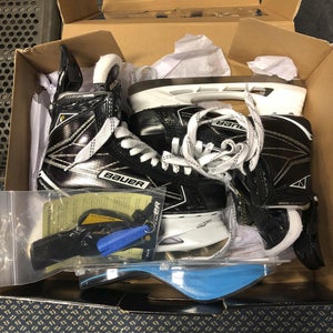 New Bauer Supreme 1S Skates Senior Size 6C