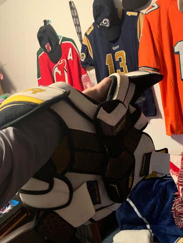 Bauer Supreme Shoulder Pads