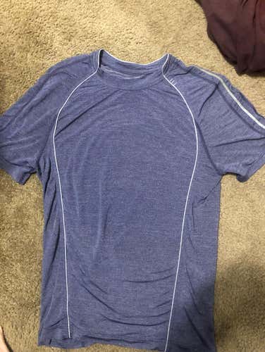 Large Lululemon Athletic Shirt Blue