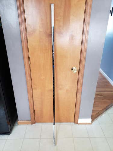Bauer Nexus 2N Pro Stick Righty Toe Senior