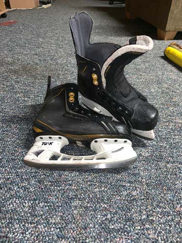 Bauer Supreme One.6 Size 6.5 Hockey Skates