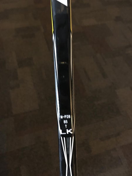 New CCM Super Tacks 2.0 Stick Lefty Toe Senior Pro Stock- P28 curve 85 flex