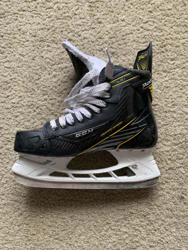 ProStock CCM Supertacks Size 9 (Bauer Holders)