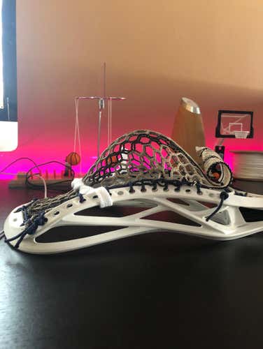 Warrior Regulator. Strung. Lock throat Tech
