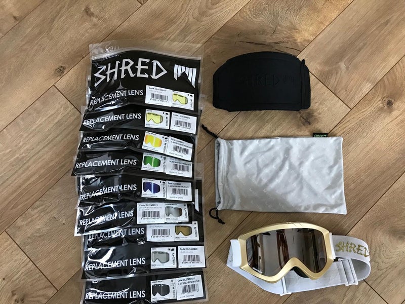 Shred Special Edition lara Gut Soaza Goggles and Spare Lens kit
