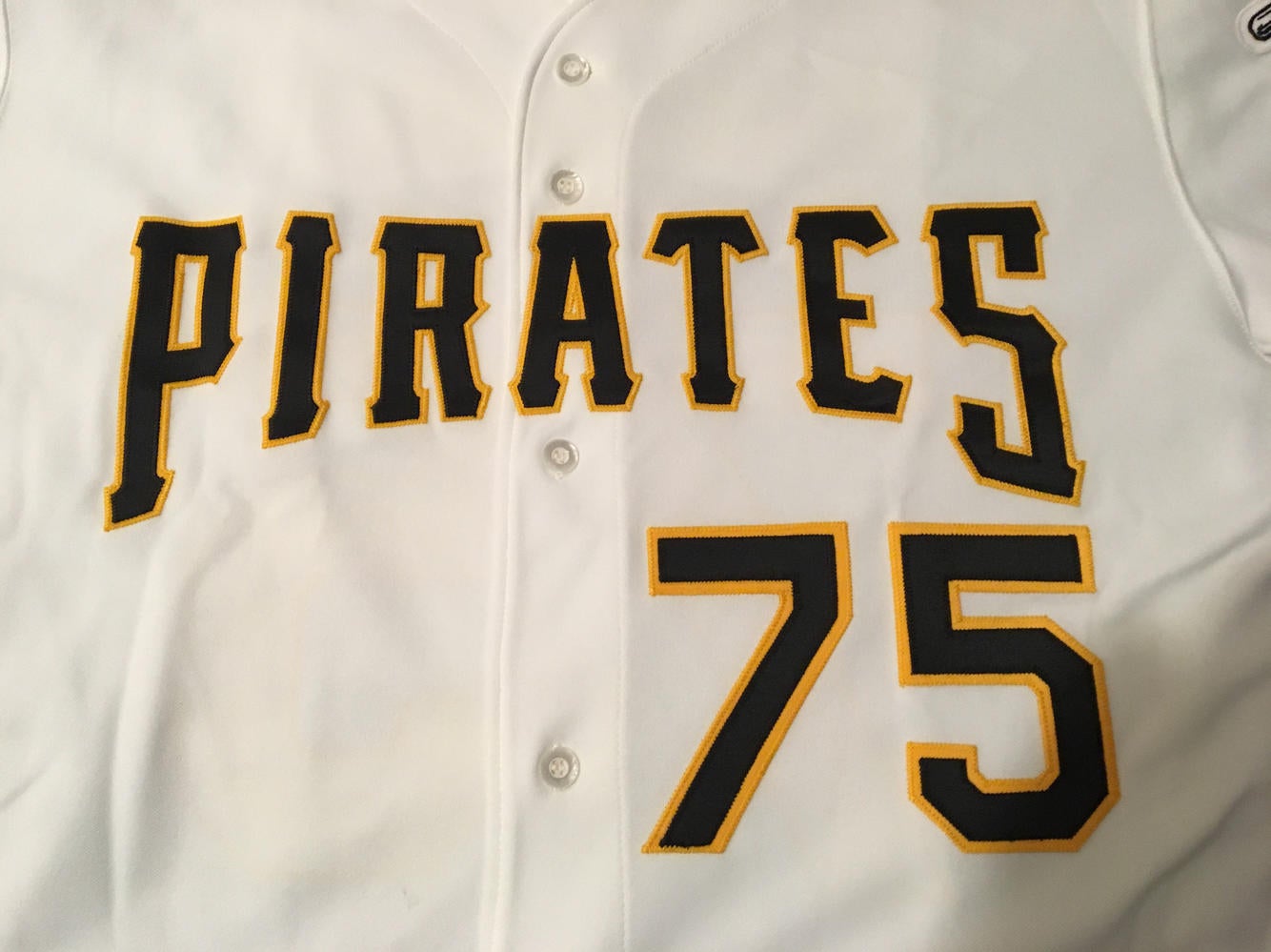 1998 Pittsburgh Pirates MLB Baseball Jersey Size 46