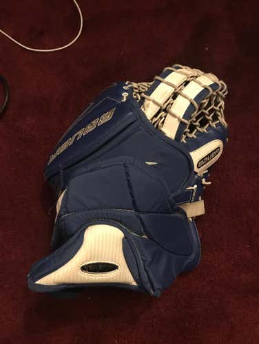Bauer One80 Goalie Glove