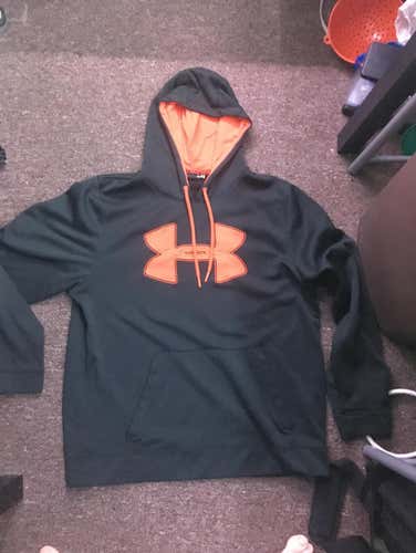 Large Black And Red Under Armor Sweatshirt