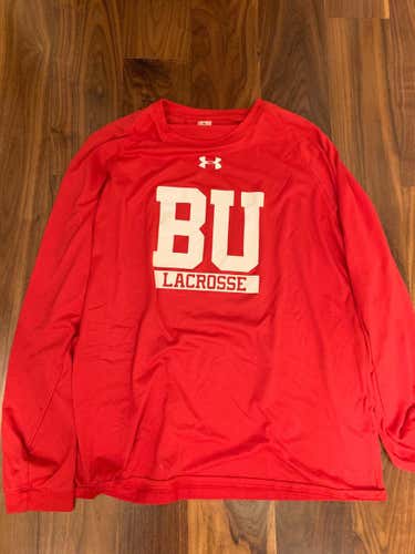 BU- Long-sleeve Under Armour shirt