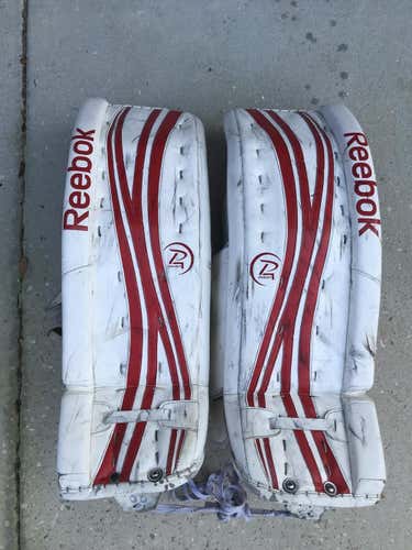 Reebok Premier 4 Pro Goalie Leg Pads Senior