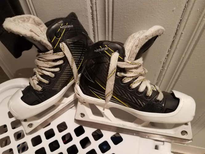 CCM Tacks 4092 Goalie Skates Junior Pro Stock Size 13