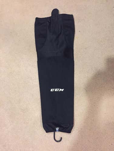CCM Quicklite 6000 Senior Black