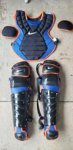 New Nike Catcher's Protective Gear Adult