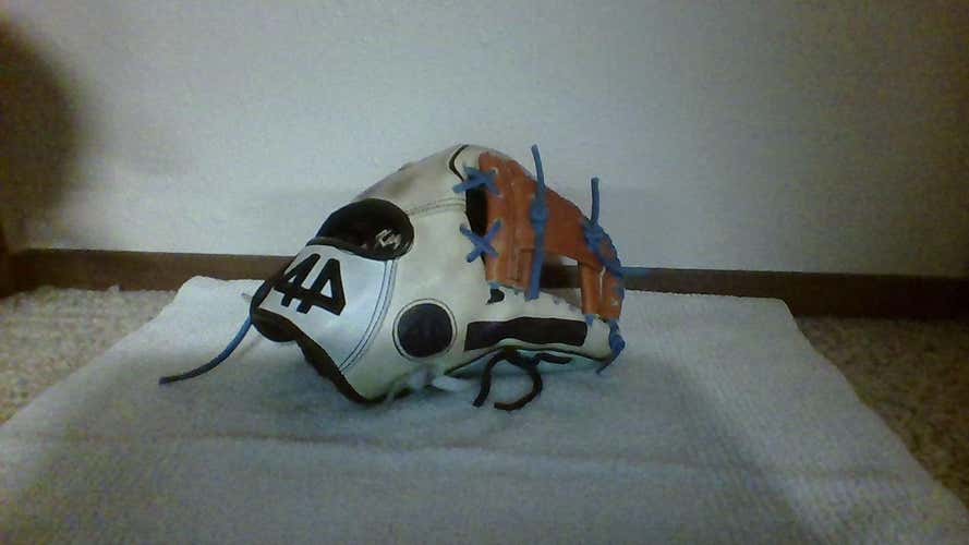 44 pro Signature Series Glove (trade)