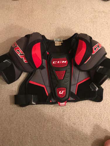 Ccm Shoulder Pads