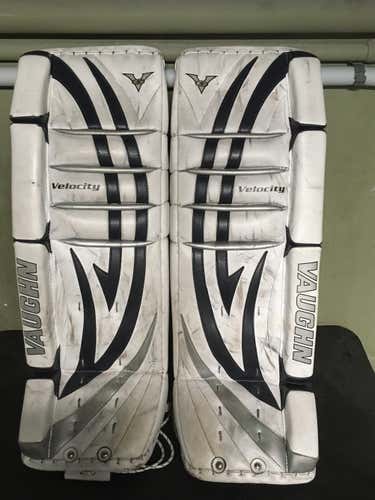 Vaughn Velocity V5 Intermediate Goalie Leg Pads. 30+1