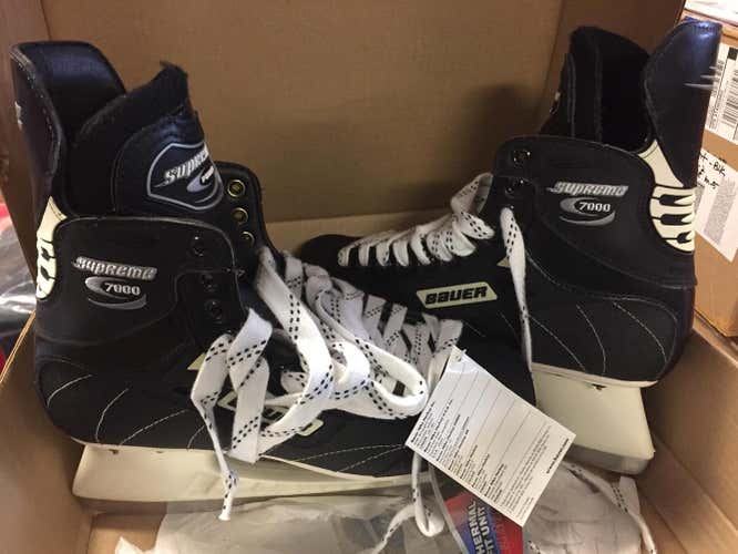 New Bauer Skates Senior Size 10.5