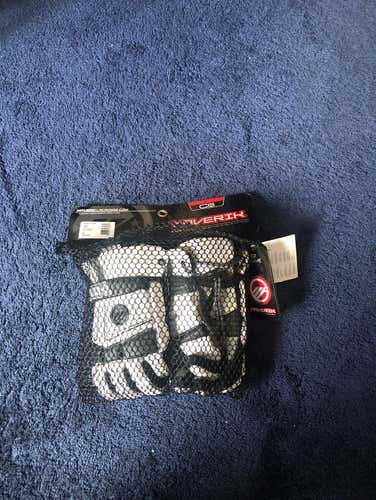 BRAND NEW 13” Maverick C2 Gloves