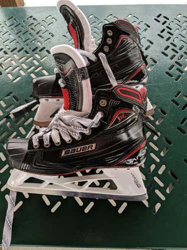 New Bauer Vapor 1X Goalie Skates Size 7.5 D