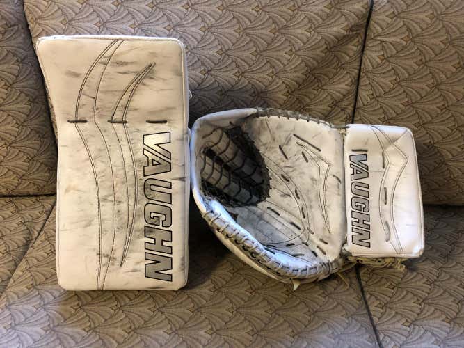 Vaughn V6 2000 Pro Goalie Glove & Blocker (Full Right)