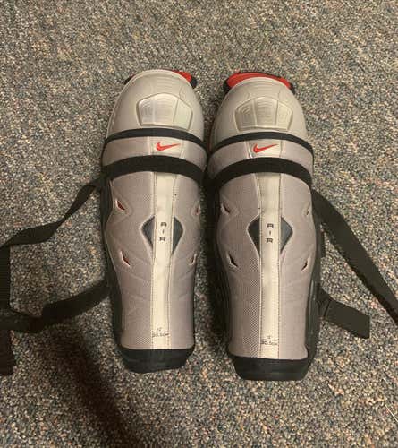 Nike Air Junior Hockey Shin Pads 12”/30.5cm