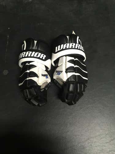 Warrior Hypno IV Lacrosse Glove’s