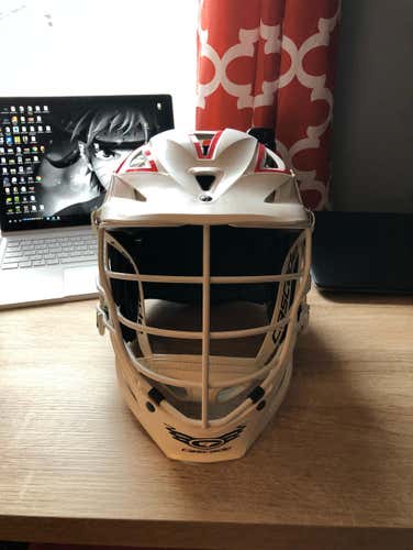 Cascade R White/White Red Decals
