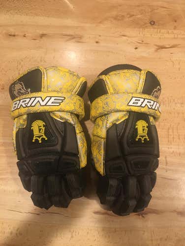 Florida Fightin’ Possums King III Gloves