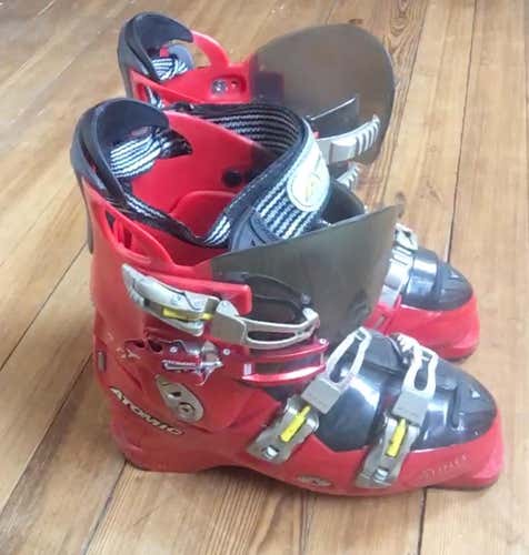 Atomic Ski Boots