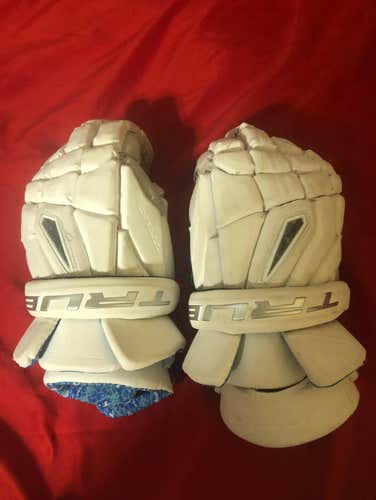 TRUE gloves