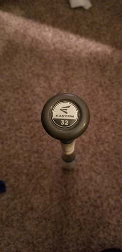 Easton Mako Bat Fastpitch