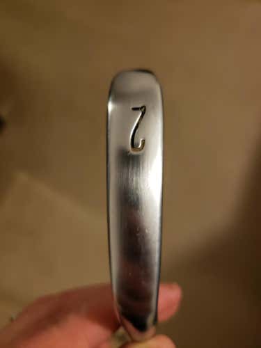 Cobra Single Iron Righty