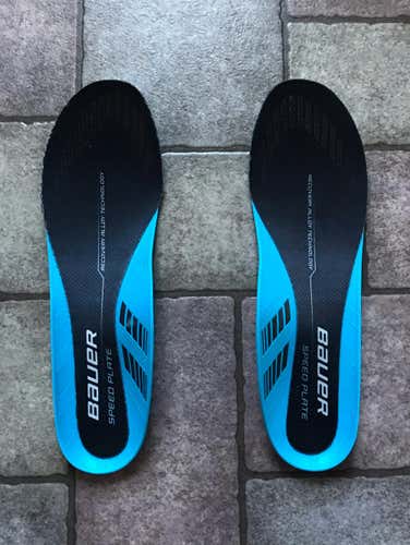 NEW Bauer Speedplate Size 7.5