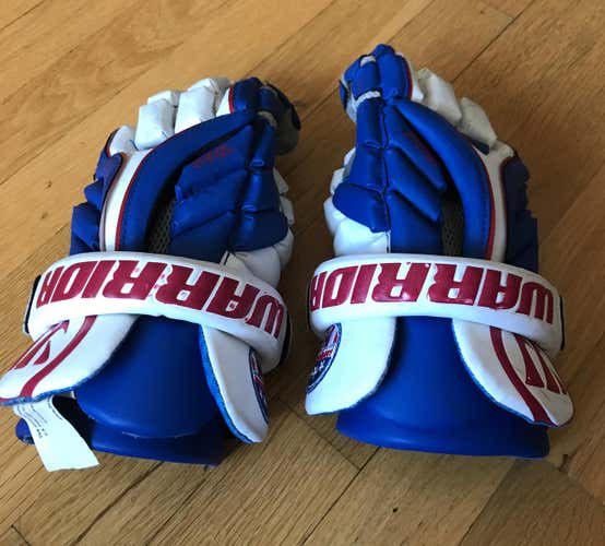 Warrior Evo Gloves Size medium