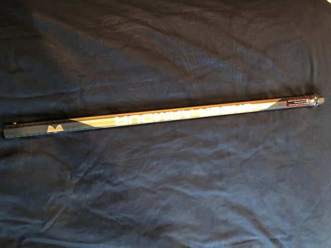 Notre Dame Team Issued Carbon Fiber Under Armour Shaft- New 2018