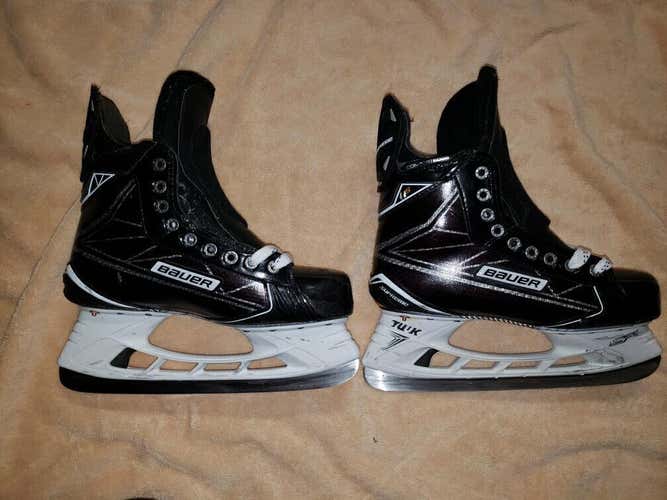 Used Pro Stock Bauer Supreme 1S 8.5 D/A W/ Steel