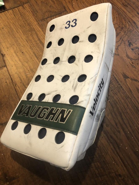 Vaughn Velocity V5 Goalie 7800 Blocker Regular Senior Pro Stock Whalers