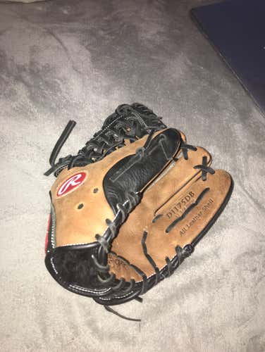 Rawlings 11 3/4 Glove