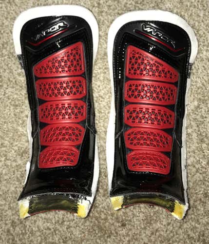 Bauer SR. Hockey Skate Tongues / Replacement skate tongues