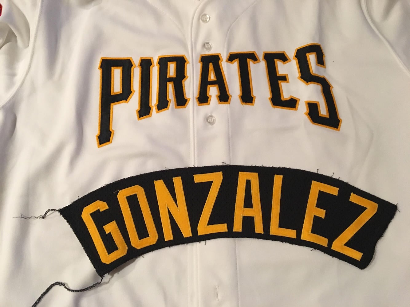 L. Gonzalez Pittsburgh Pirates Team Issued MLB Baseball Jersey Nameplate  Tag