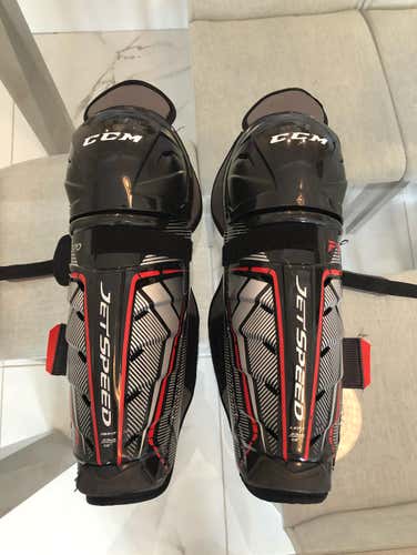 BRAND NEW CCM FT370 Shin Pads 13”