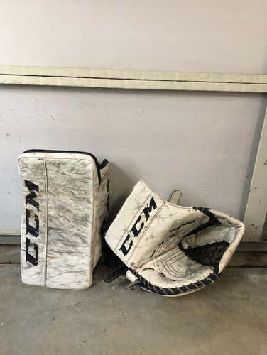 Goalie Glove And Blocker
