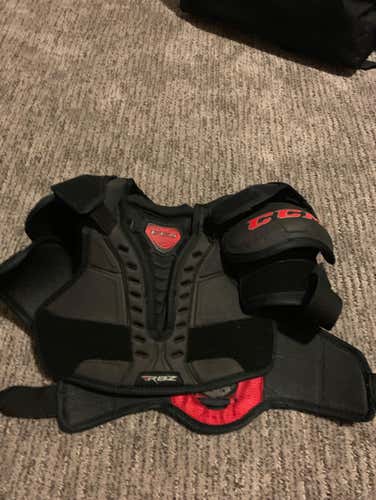 CCM RBZ Shoulder Pads